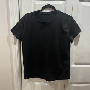 🩷 Women's Black Short Sleeve T-Shirt